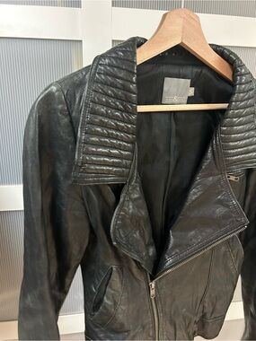 Mike & Chris Black Quilted Lined Jacket